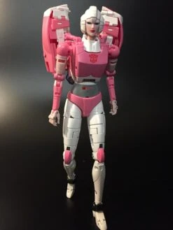 Fanstoys FT-24 Rouge Arcee -Action Figures Store 3bcfd1afce