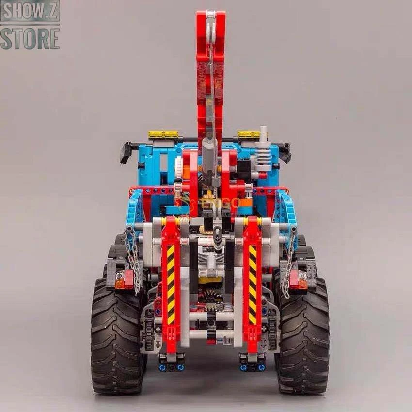 Lepin 20056 6×6 All Terrain RC Tow Truck 12 Lepin 20056 6×6 All Terrain RC Tow Truck - Image 10