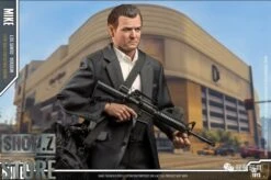 CCToys 1/6 Grand Theft Auto V Michael De Santa -Action Figures Store 77143ff54f