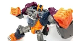 Hasbro PP-27 PP27 Optimal Optimus Power Of Prime Leader Class -Action Figures Store 79325ff771