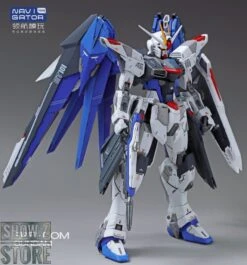 Navigator Toys Pre-Painted & Pre-Assembled Bandai ZGMF-X10A Freedom Gundam Ver.2.0 -Action Figures Store 8d855d41b5