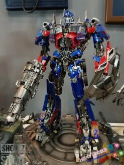 [Pre-Order] HEAT Studio Custom Made Transformers Dark Of The Moon Optimus Prime Statue -Action Figures Store 91a22c62ab