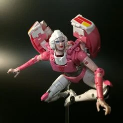 Fanstoys FT-24 Rouge Arcee -Action Figures Store 9954dff3ce