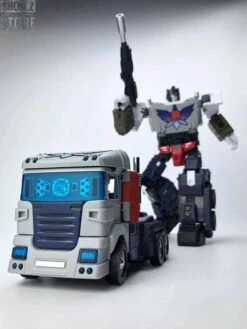 FansHobby MB-16A Machine Eagle Optimus Prime 26 FansHobby MB-16A Machine Eagle Optimus Prime -Action Figures Store a23be00b19