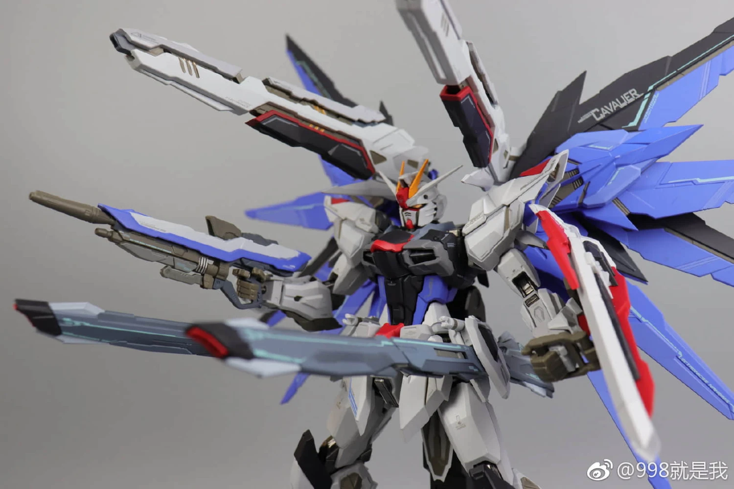 Wuming WMNL NoName 1/100 MG ZGMF-X10A ZGMFX10A Freedom Gundam Version 2.0 16 Wuming WMNL NoName 1/100 MG ZGMF-X10A ZGMFX10A Freedom Gundam Version 2.0 - Image 14