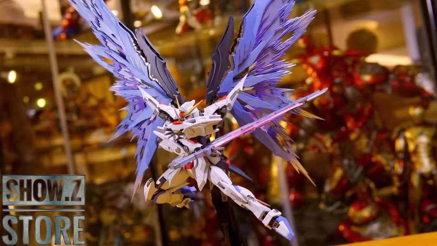 Metal Club 1/100 ZGMF-X42S Destiny Gundam W/ ZGMF-X10A Freedom Gundam Color Scheme 6 Metal Club 1/100 ZGMF-X42S Destiny Gundam W/ ZGMF-X10A Freedom Gundam Color Scheme - Image 4