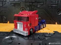 Zeta Toys EX-01 MP10 Optimus Prime -Action Figures Store e58e0e4e64