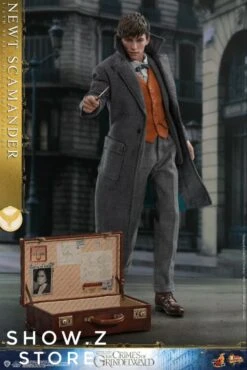 [Pre-Order] Hot Toys HT 1/6 Newt Scamander MMS512 Fantastic Beasts: The Crimes Of Grindelwald -Action Figures Store fbec9347cb